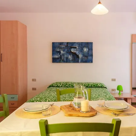 Apartment Glorious Le Pavoncelle-1bedapt B4 Sleep4 Santa Teresa Gallura