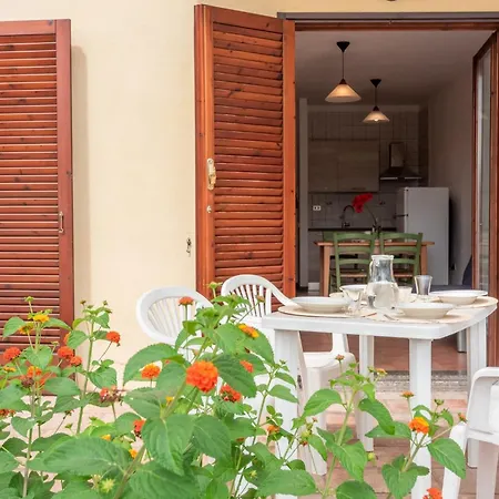 Glorious Le Pavoncelle-1bedapt B4 Sleep4 سانتا تيريزا غالّورا