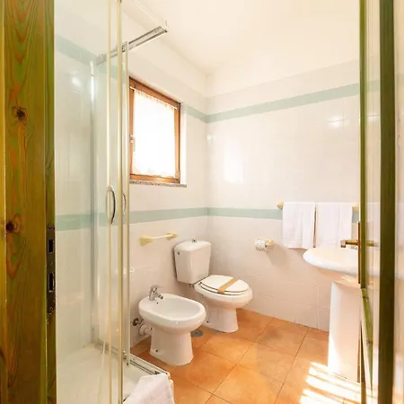 Glorious Le Pavoncelle-1bedapt B4 Sleep4 *
